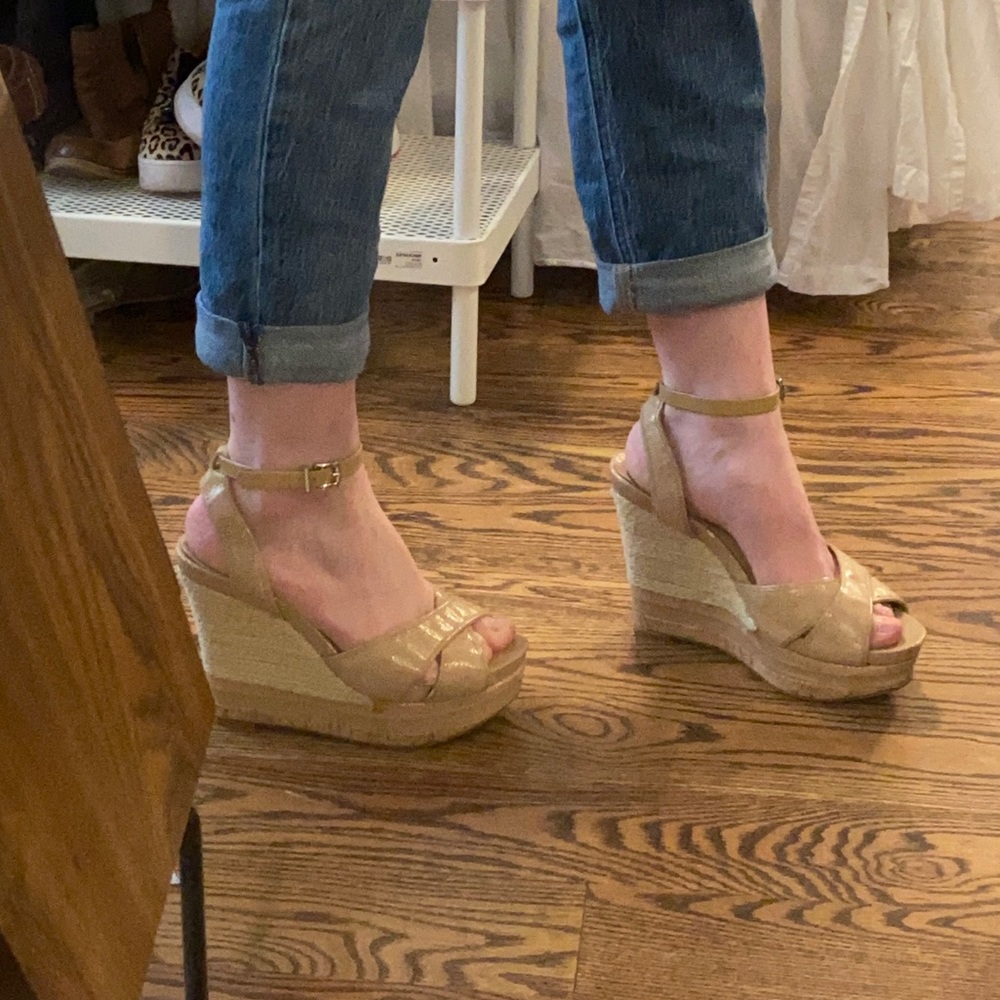 Gianni Bini wedges